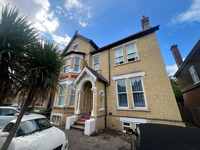 1 Bedroom Flat To Rent In Hayne Road, Beckenham, London, BR3