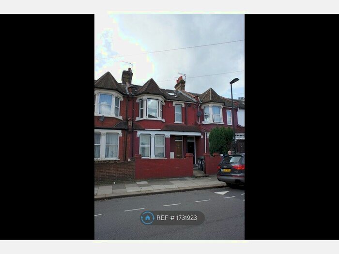 3 Bedroom Flat To Rent In Antill Road, London, N15