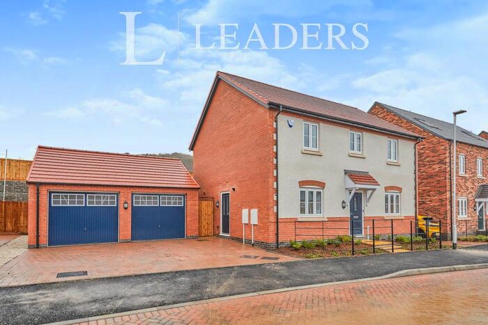 4 Bedroom Detached House To Rent In Field Farm Way, NG9