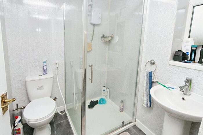 3 Bedroom Detached House For Sale In Bryniau Duon, Llanfechell, Amlwch, LL68