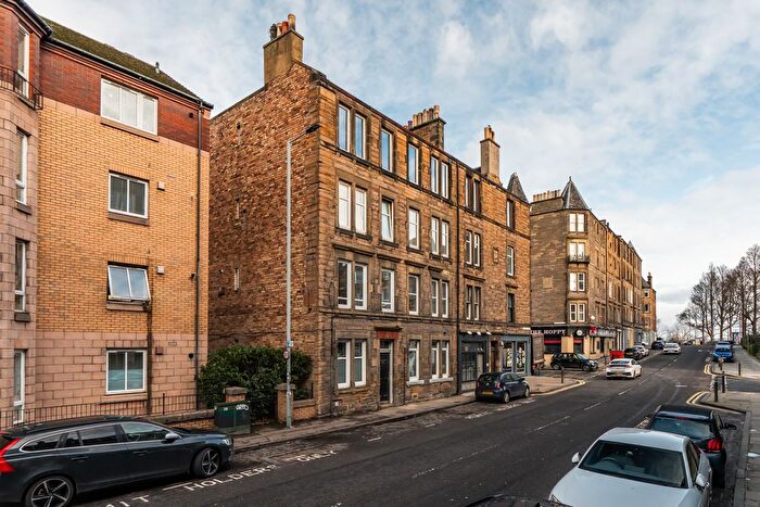 1 Bedroom Flat For Sale In / Marionville Road, Edinburgh, EH7
