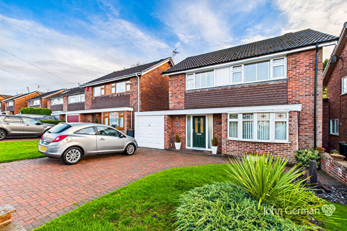 3 Bedroom Link Detached House For Sale In Woodside, Ashby-de-la-Zouch, LE65