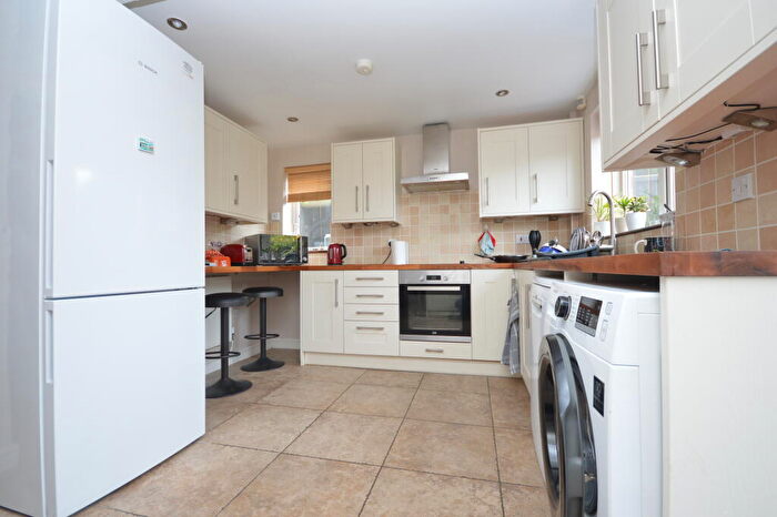 5 Bedroom Detached House To Rent In Carriage Drive, Kettering, NN16