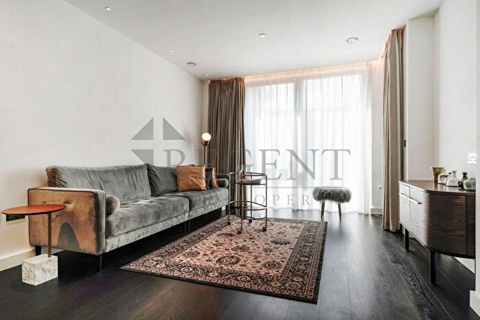 2 Bedroom Apartment To Rent In Haines House, Charles Clowes Walk, SW11