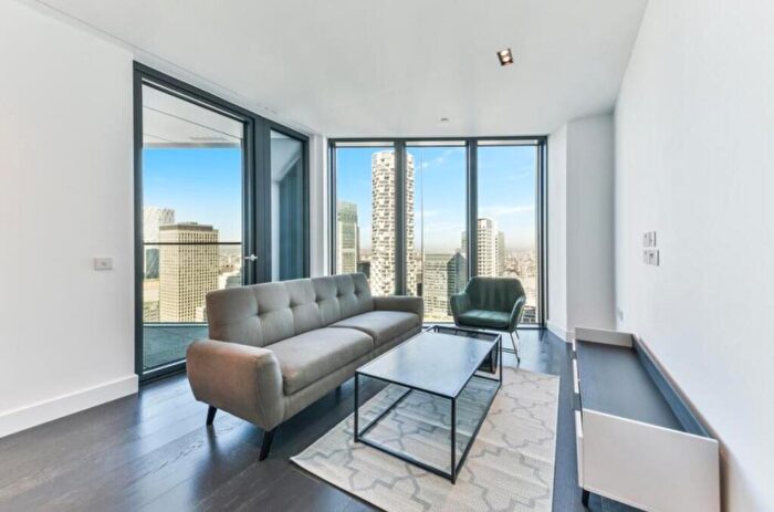 1 Bedroom Apartment To Rent In Amory Tower, Marsh Wall, London, E14