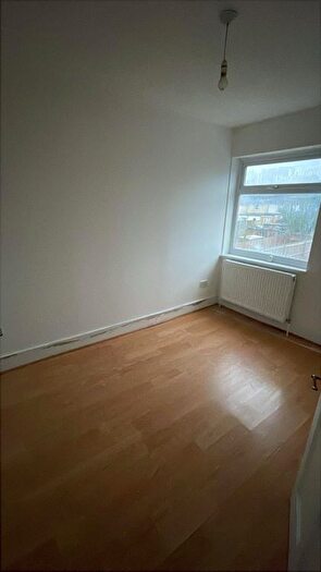 3 Bedroom Terraced House To Rent In St. Stephens Road, Enfield, EN3