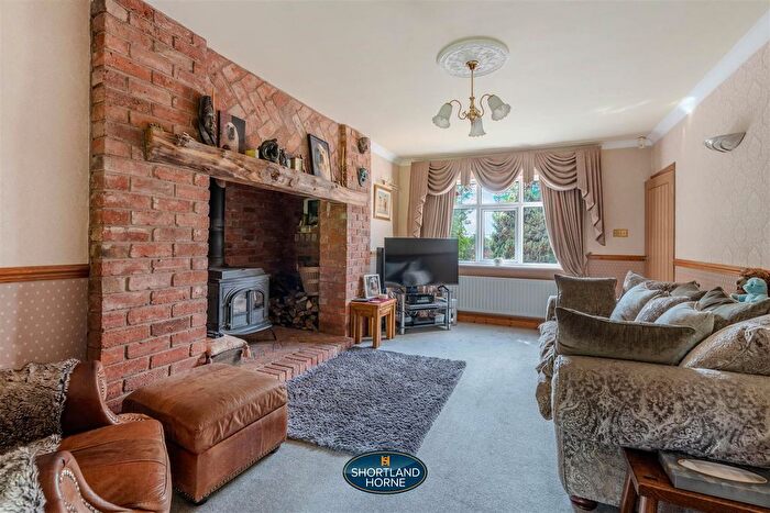 4 Bedroom Detached House For Sale In Station Hill, Fillongley, Coventry, CV7