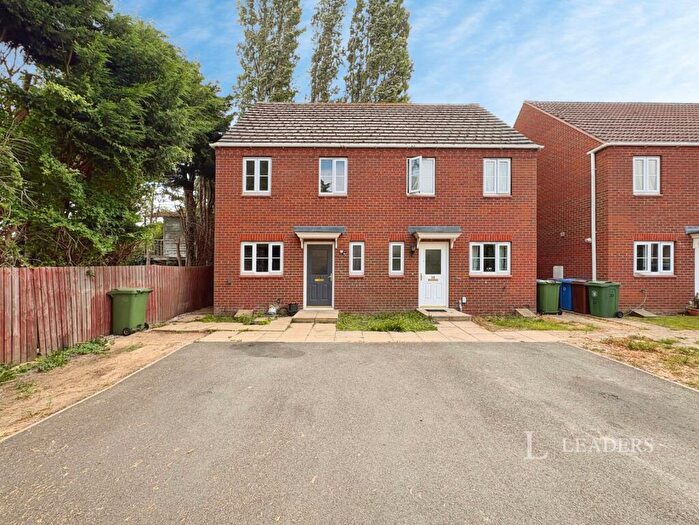 3 Bedroom Semi-Detached House To Rent In Thomas Middlecott Drive, Kirton, Boston, PE20