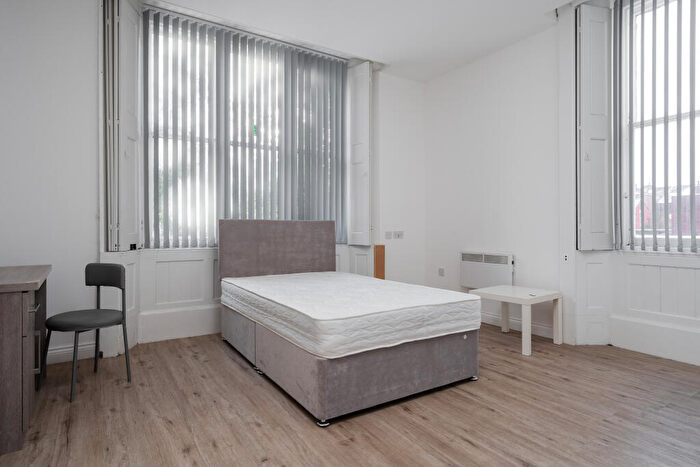 1 Bedroom House Of Multiple Occupation To Rent In Princes Road, Liverpool, L8