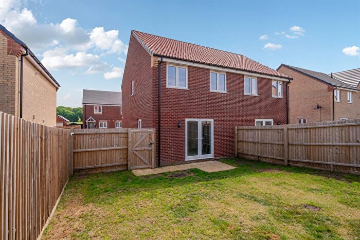 3 Bedroom Semi-Detached House For Sale In St. Marys Avenue, Wittering, Peterborough, PE8