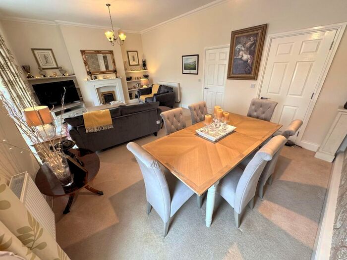 2 Bedroom Flat For Sale In Eldon Grove, Hartlepool, TS26