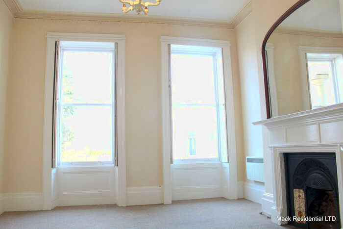 1 Bedroom Flat To Rent In Lansdown Crescent, Cheltenham, GL50