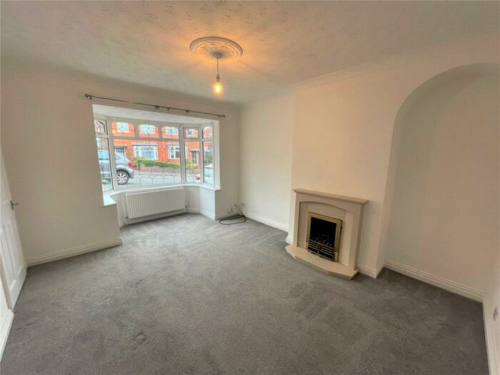 3 Bedroom Semi Detached House To Rent In Tower Road, Tividale, Oldbury, B69