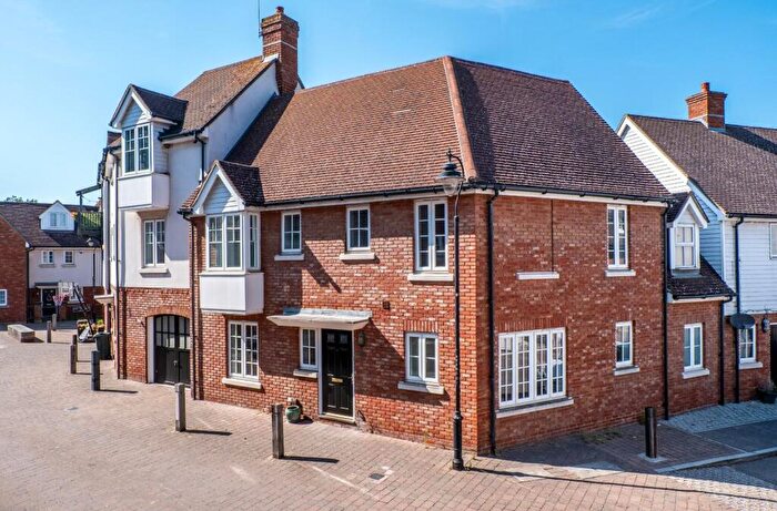 4 Bedroom Terraced House For Sale In Ingress Park, Greenhithe, DA9