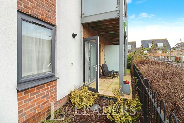 1 Bedroom Apartment For Sale In Blanchard Avenue, Gosport, Hampshire, PO13