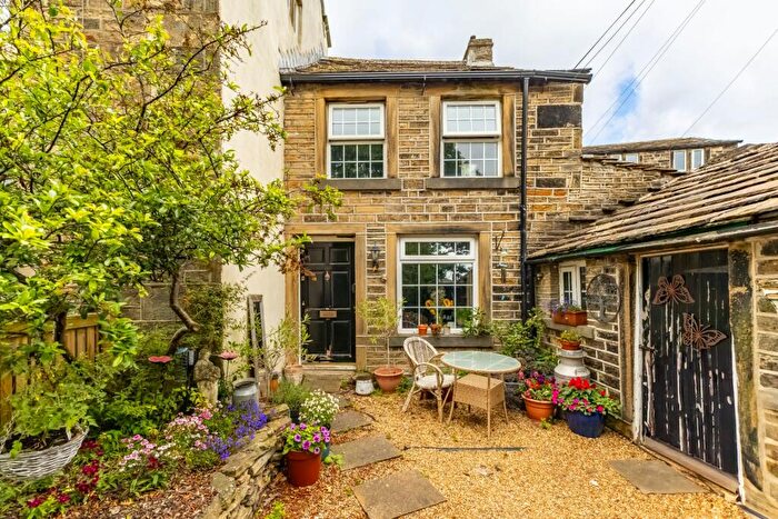 2 Bedroom Terraced House For Sale In West End, Netherthong, Holmfirth, HD9