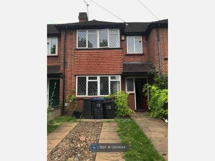 4 Bedroom Terraced House To Rent In Saxon Road, London, SE25