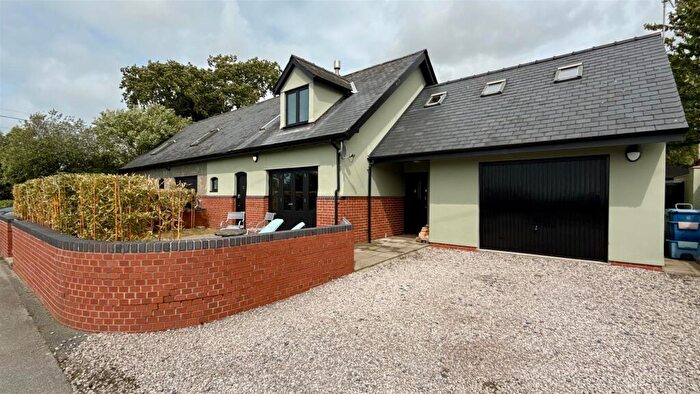 2 Bedroom Semi-Detached House For Sale In Station Road, Dyffryn Ardudwy, LL44