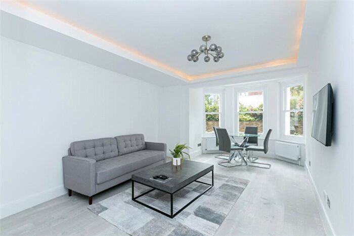 1 Bedroom Flat To Rent In Neville Court, Abbey Road, NW8