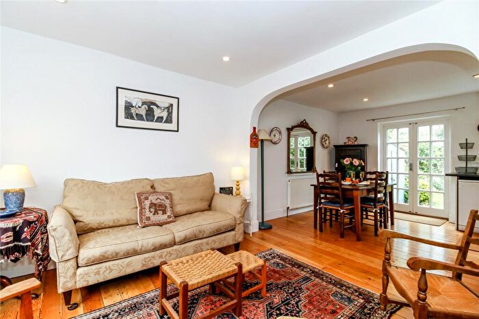 2 Bedroom Terraced House To Rent In Cardigan Street, Jericho, Oxford, OX2