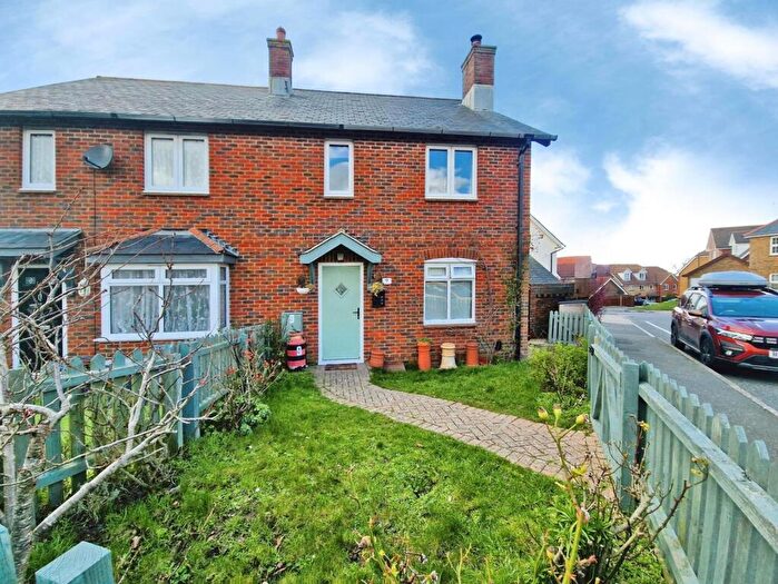 3 Bedroom Semi Detached House For Sale In Hurst Point View, Totland Bay, Isle Of Wight, PO39