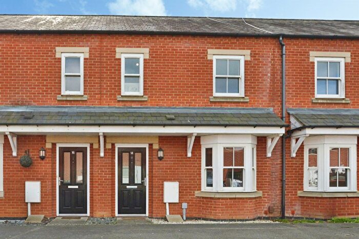 3 Bedroom Terraced House For Sale In Timothys Close, Wolverton, Milton Keynes, MK12