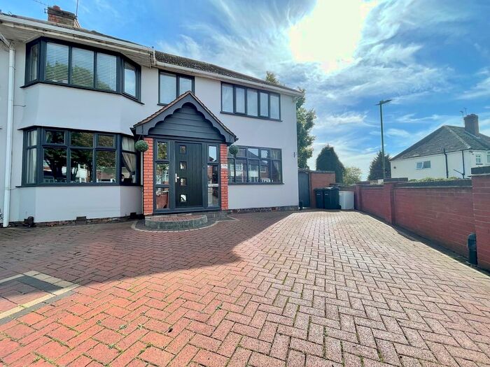 Houses for sale & to rent in B26 1TE, Lily Road, South Yardley Birmingham