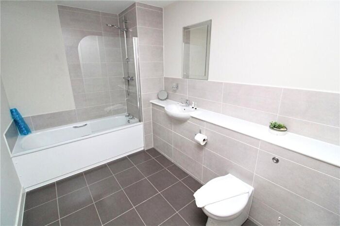 2 Bedroom Flat To Rent In Adelphi Wharf B, Adelphi Street, Salford, Greater Manchester, M3