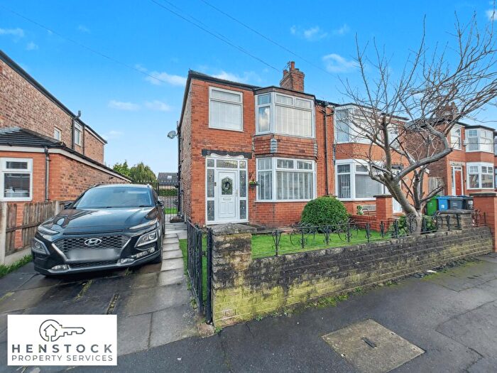 3 Bedroom Semi Detached House For Sale In Rathbourne Avenue, Blackley, Manchester, M9