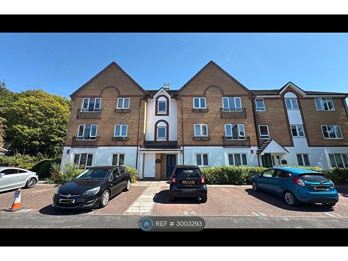 1 Bedroom Flat To Rent In Butlers Close, Bristol, BS5