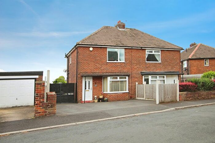 2 Bedroom Semi-Detached House For Sale In Hobart Road, Dewsbury, WF12