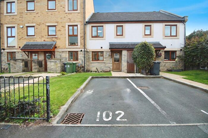 3 Bedroom Terraced House For Sale In Greenlea Court, Dalton, Huddersfield, West Yorkshire, HD5