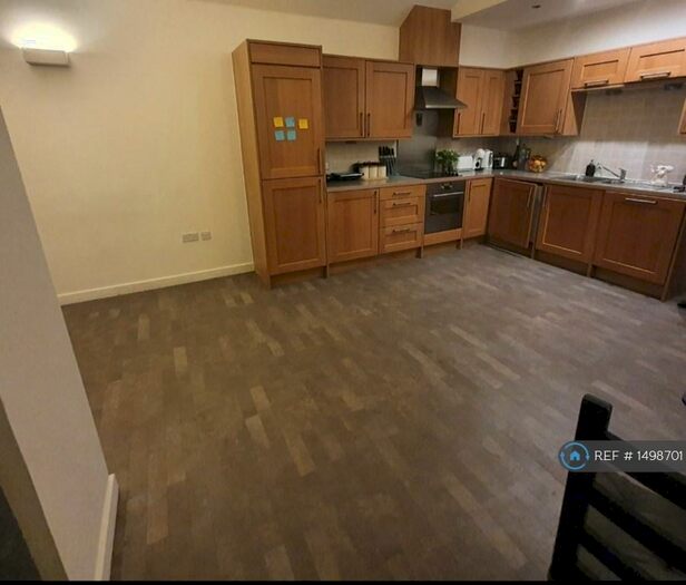 3 Bedroom Flat To Rent In Rotary Way, Colchester, CO3
