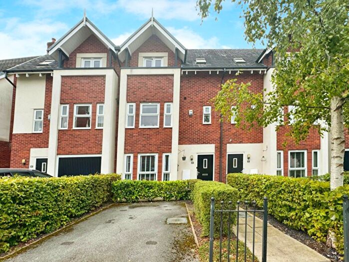 3 Bedroom House To Rent In Houseman Crescent, West Didsbury, Manchester, M20