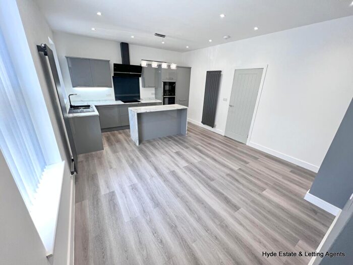 2 Bedroom Apartment To Rent In Parsons Lane, / Parsons Lane, Bury, BL9