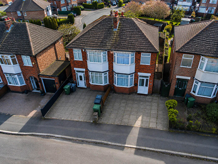 3 Bedroom Semi-Detached House To Rent In Braunstone Close, Leicester, LE3