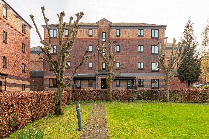 2 Bedroom Flat For Sale In Somerset Street | Redcliffe, BS1