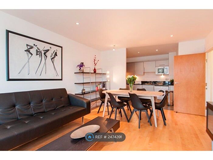 2 Bedroom Flat To Rent In City Walk, London, SE1