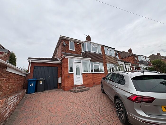 3 Bedroom Property To Rent In Ethelfleda Rd, Tamworth, B34