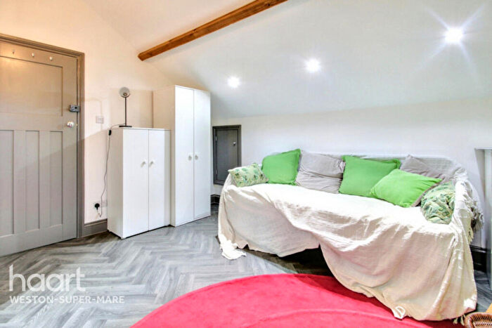 Studio To Rent In Baytree Road, Weston-super-Mare, BS22