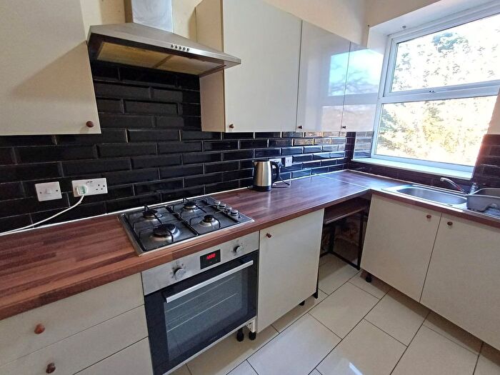 2 Bedroom Terraced House To Rent In Mexborough Road, Leeds, LS7