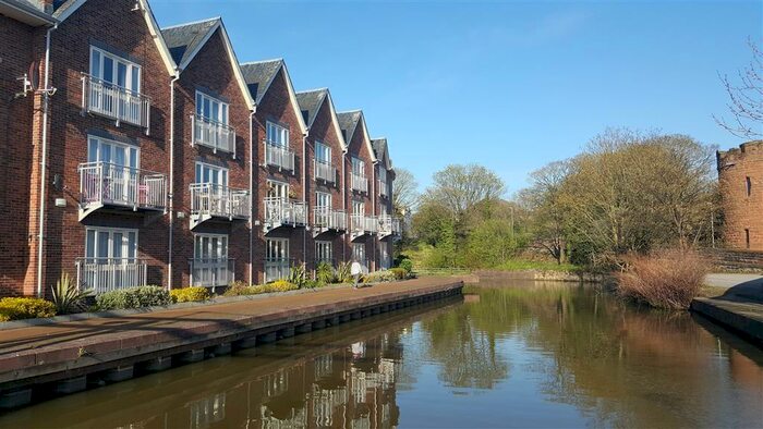 2 Bedroom Apartment To Rent In Waters Edge, Chester, CH1