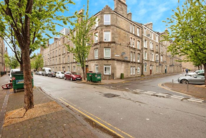 2 Bedroom Flat For Sale In , Park Avenue, DD4