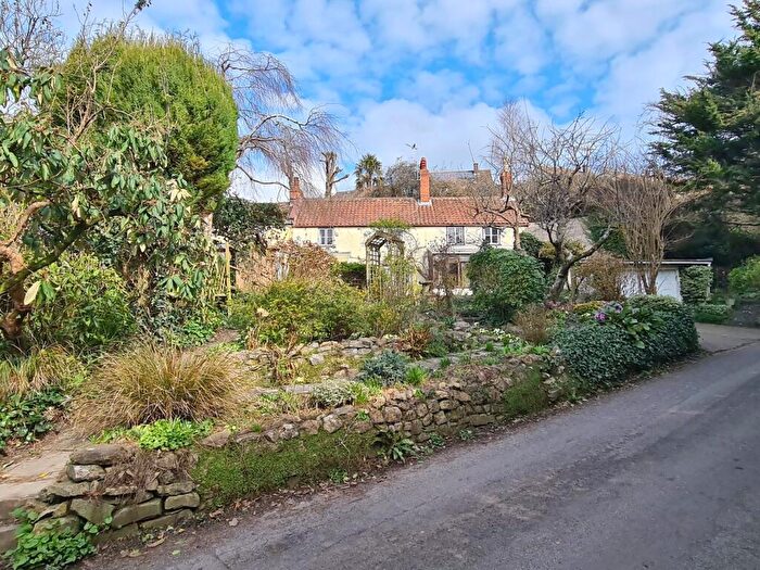 3 Bedroom End Of Terrace House For Sale In Wick Hollow, Glastonbury, BA6