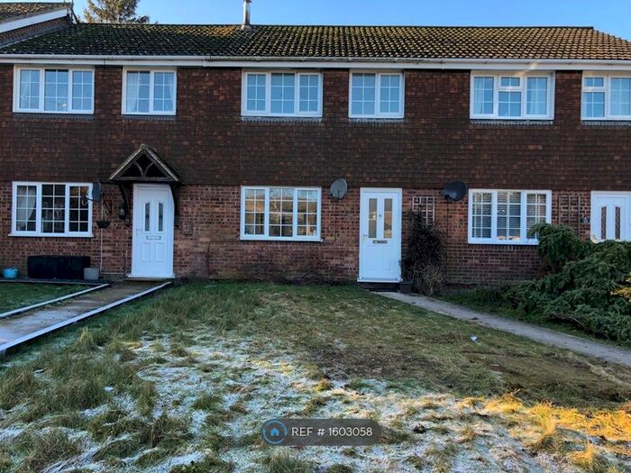 3 Bedroom Terraced House To Rent In Southfield, Marlborough, SN8