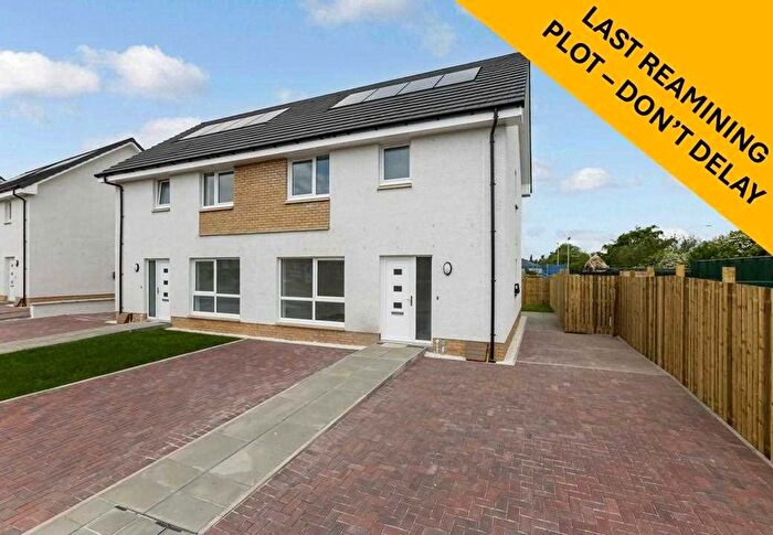 3 Bedroom Semi Detached House For Sale In Hogganfield Loch View, Hogganfield, Avenue End Drive, Glasgow, G33