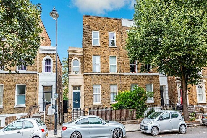 2 Bedroom Flat To Rent In Englefield Road, De Beauvoir Town, N1