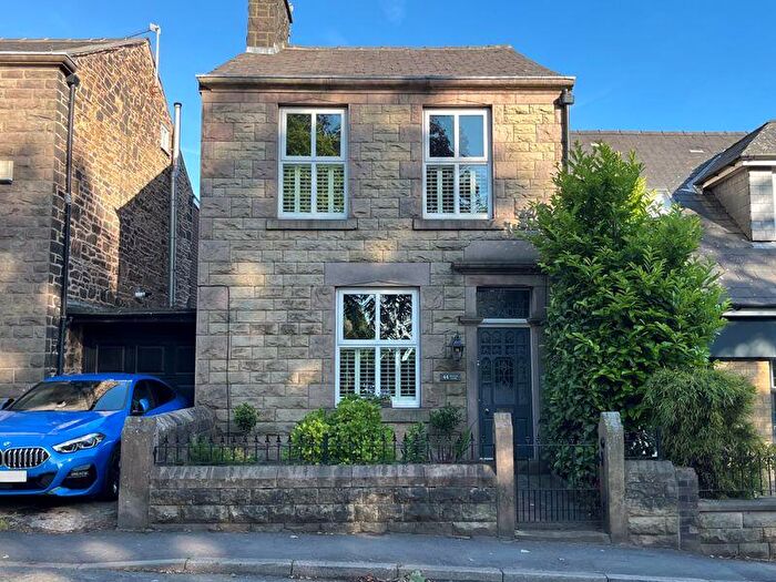 2 Bedroom Link Detached House For Sale In Railway Road, Adlington, PR6