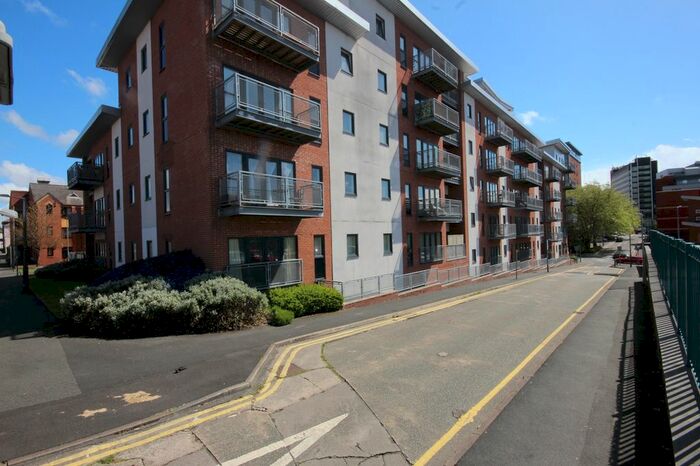 2 Bedroom Flat To Rent In Lumen Court, Preston, PR1