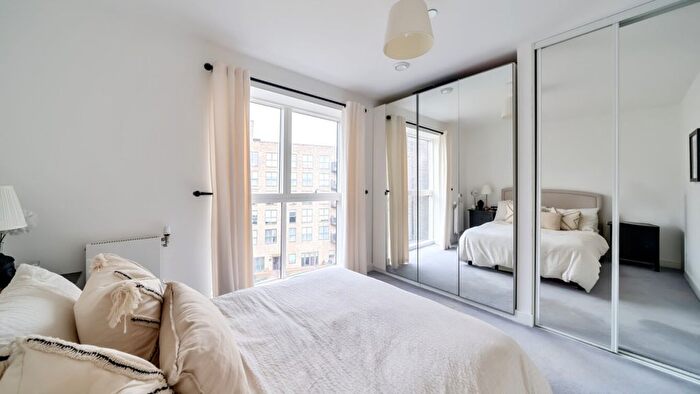 1 Bedroom Flat For Sale In Prospect Row, London, E15